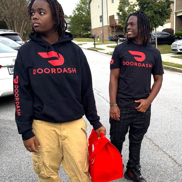 Reflective DoorDash Delivery Driver Hoodie Red Door Dash - Picture 6 of 15
